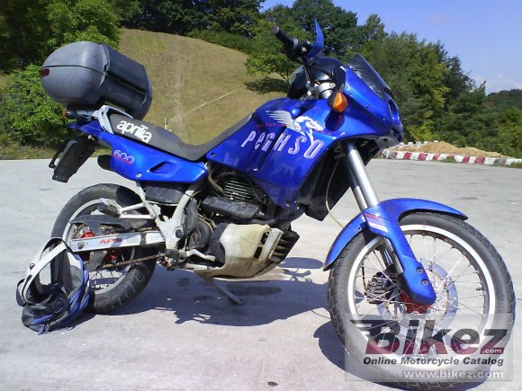 1990 Aprilia Pegaso 600 photo